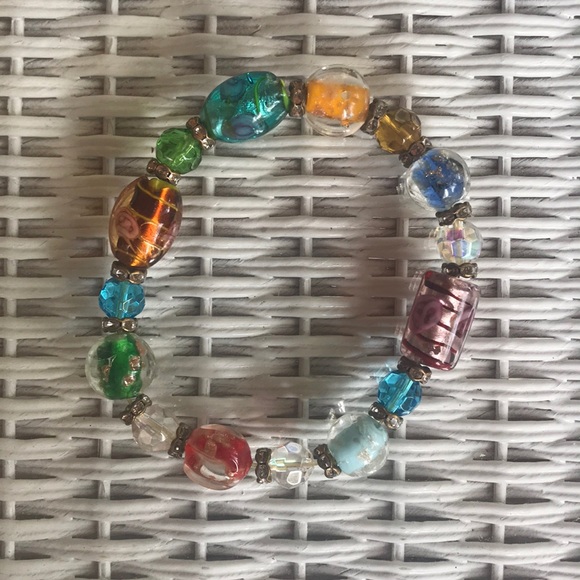 Colorful Glass Bead Bracelet - Picture 2 of 2